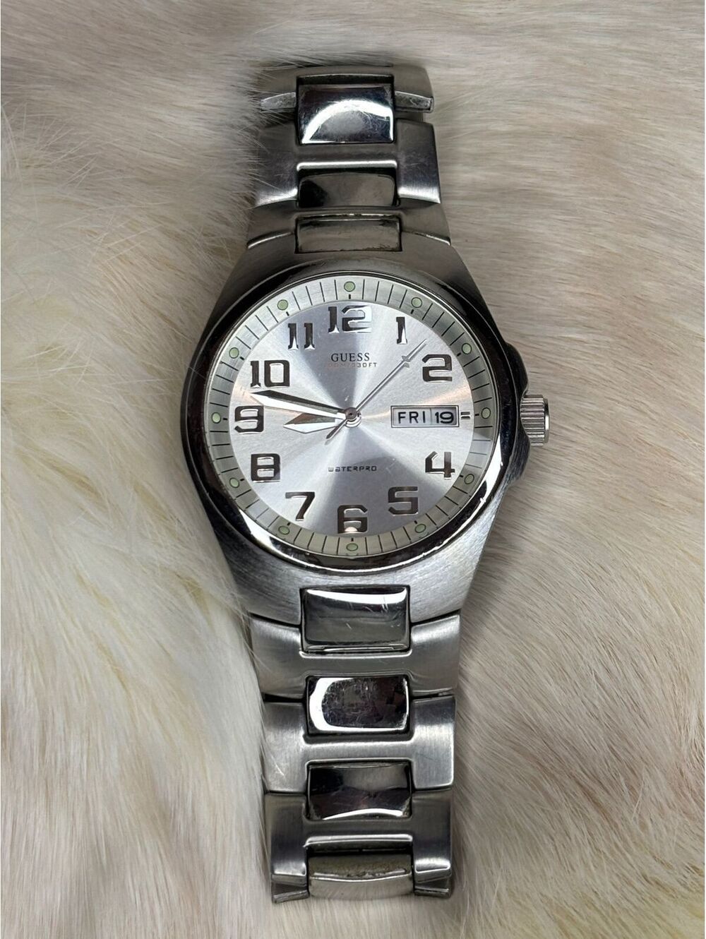 Guess Stainless Steel Men's Wristwatch with Day and Date Display